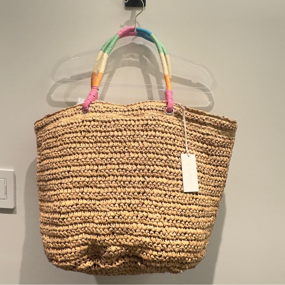 NWT- Z Supply Beach / Pool Ratan Tote Bag With Rainbow Handles